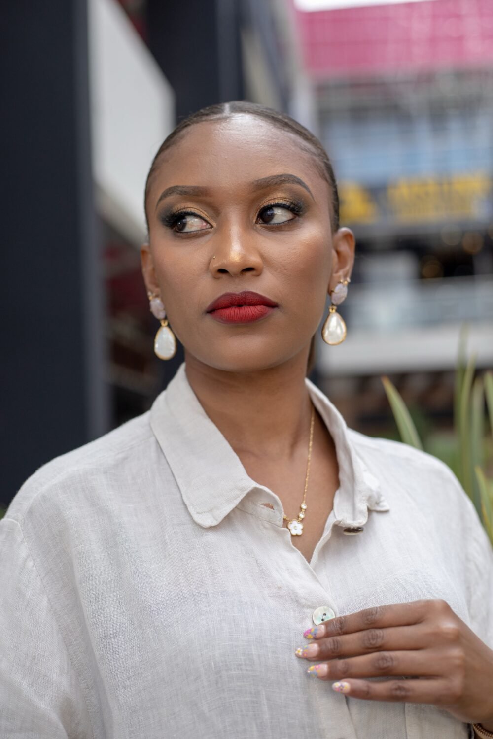 Earrings: A9 - Image 2