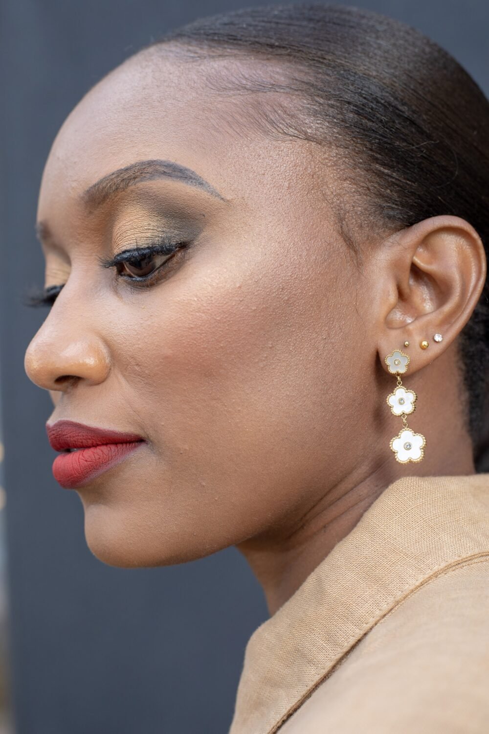 Nude Clover earrings